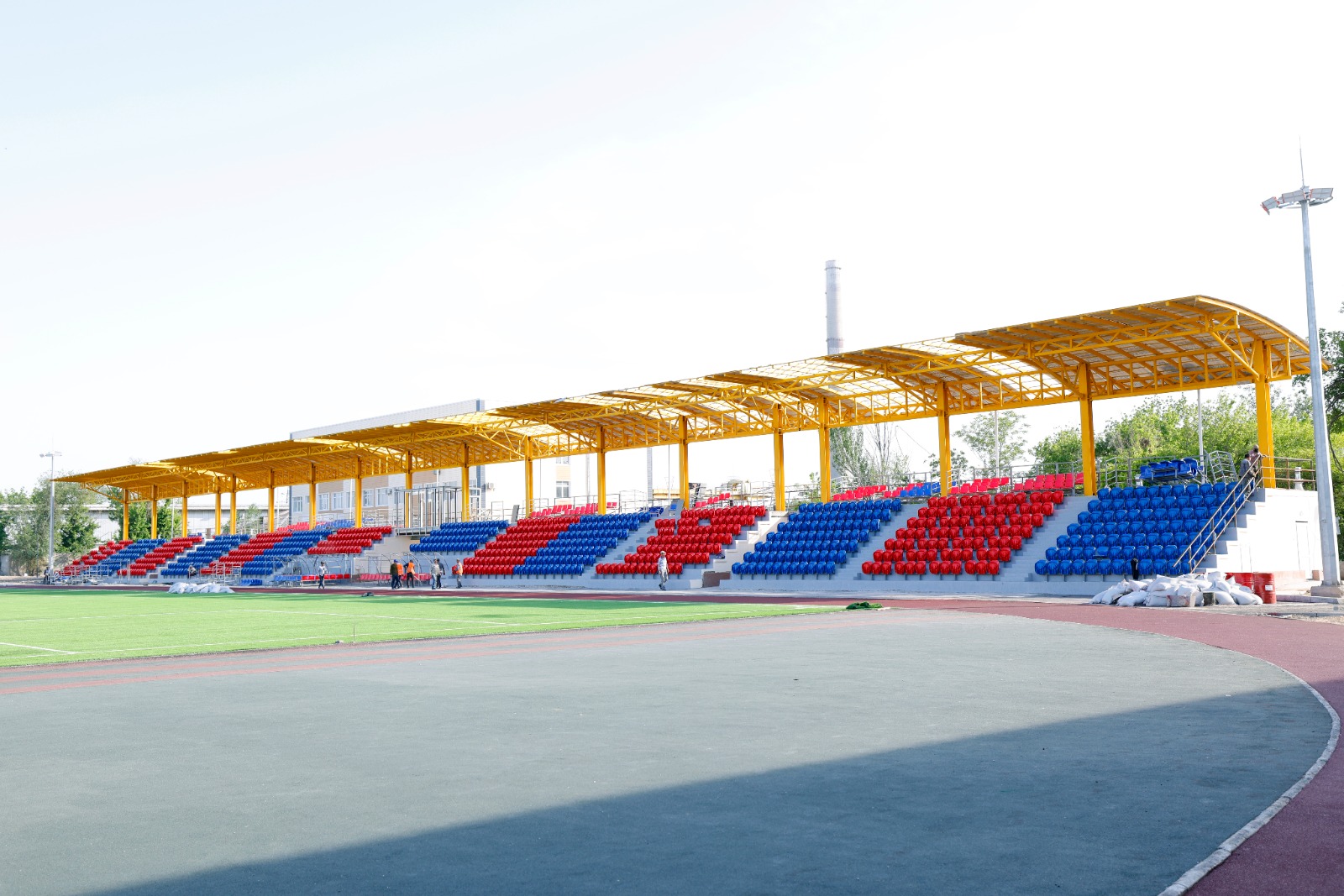 стадионы казахстана